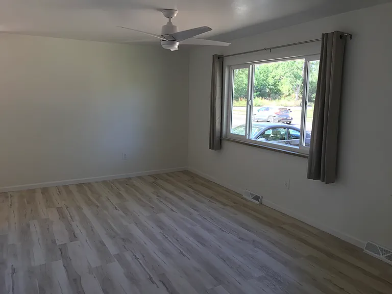 2990 S Logan St — Photo 2