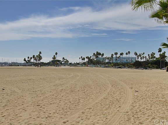 2nd image of 1030 E Ocean Blvd Unit 407