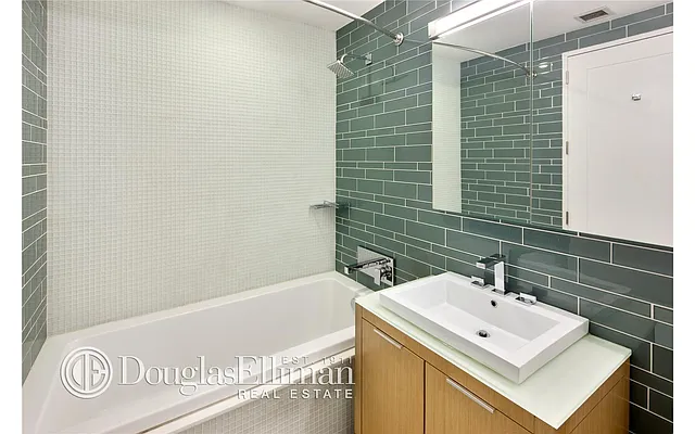 Rented by Douglas Elliman | media 21