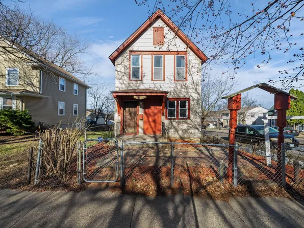 959 Greenbrier St, Saint Paul, MN 55106