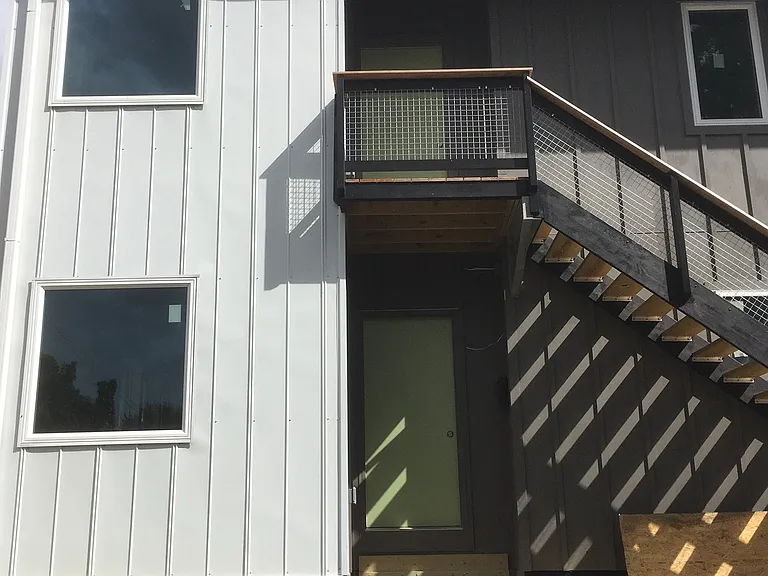946 Ann St #946 — Photo 3