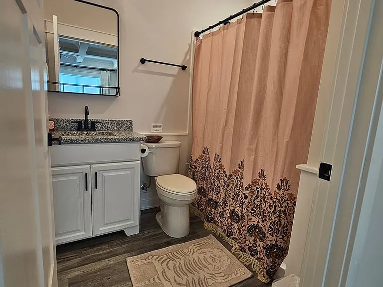 710 Orchard St — Photo 34