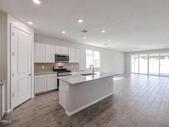 3rd image of 3408 S 177TH Avenue