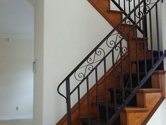 4th image of 13758 Cordary Ave