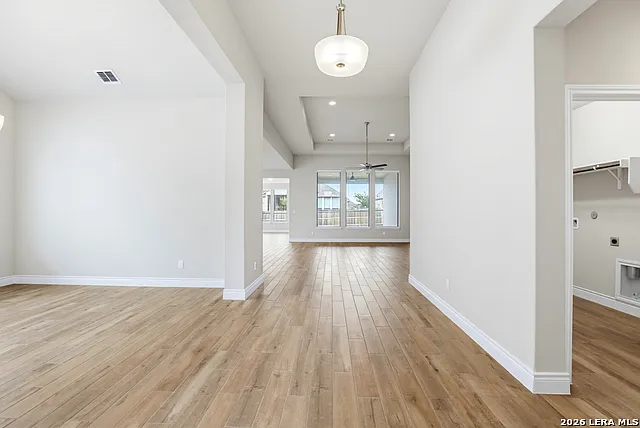 3034 Daplyn Park — Photo 7