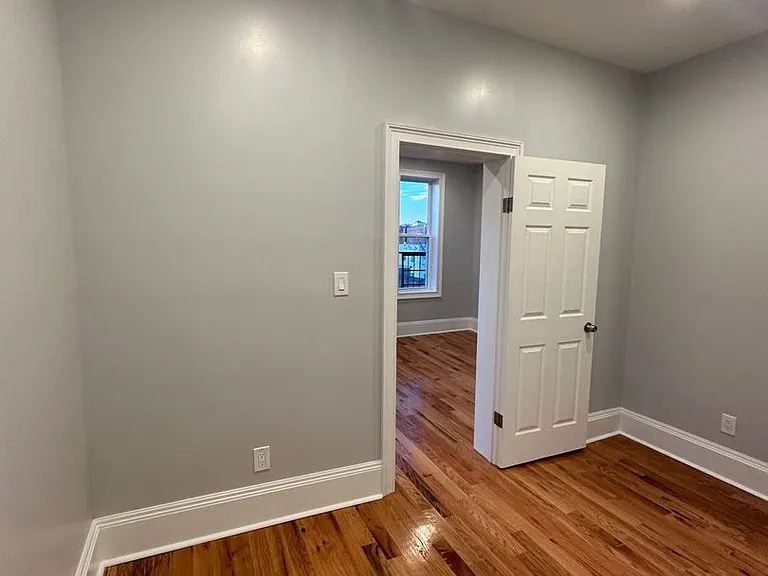 300 - OM 1101-1109 Palisade Avenue LLC — Photo 12