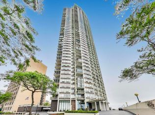 940 W Glenlake Ave #19C, Chicago, IL 60660