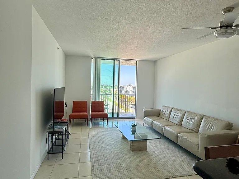 140 S Dixie Hwy #905 — Photo 12