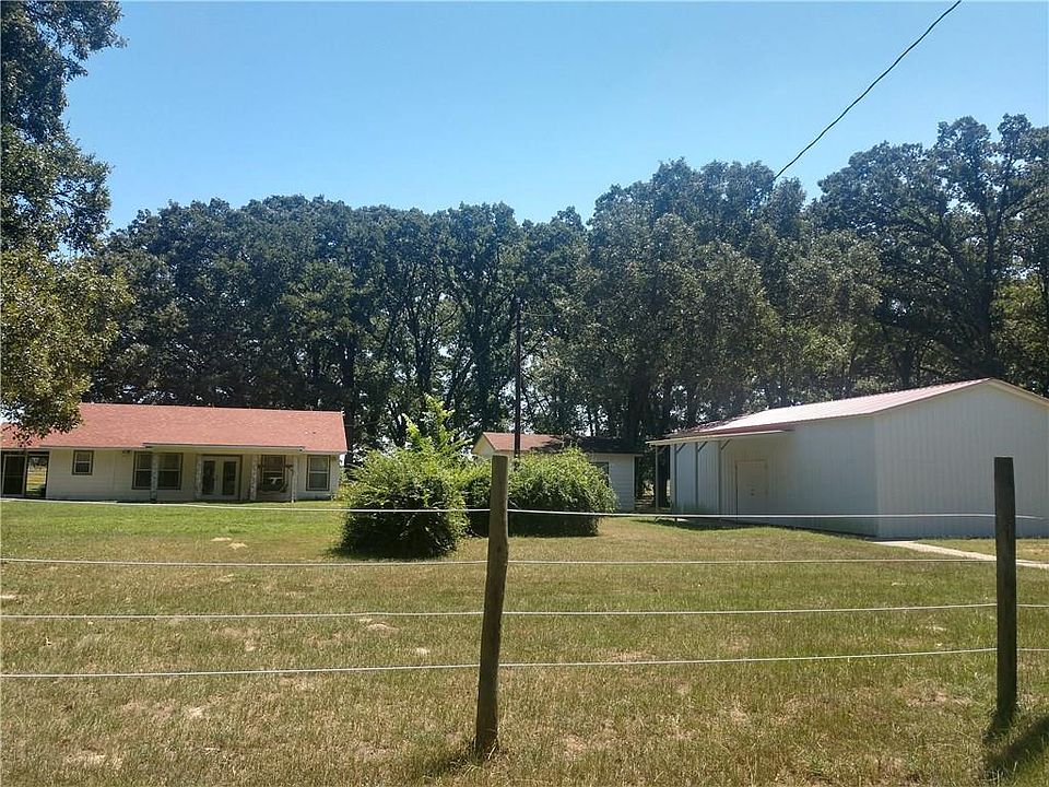 1st image of 513 County Road 2810