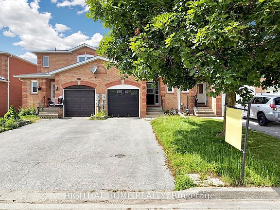 3rd image of 206 Fairwood Dr