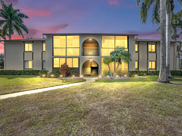 426 Pine Glen Lane #D-2, Greenacres, FL 33463