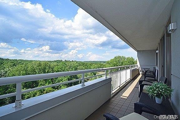 1st image of 100 Harborview Drive #639