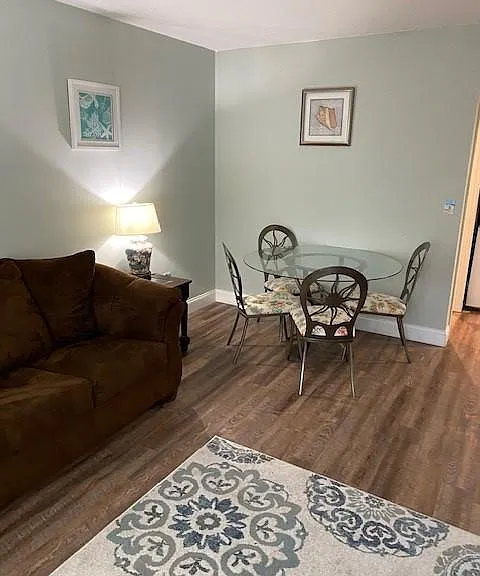 10 Lemoyne Ave #209 — Photo 8