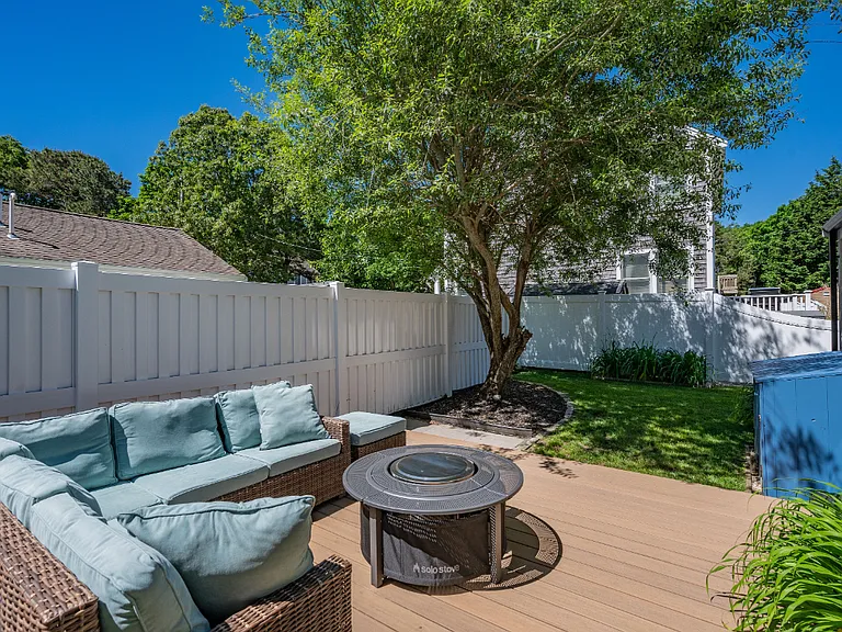 5 Beach Rd — Photo 19