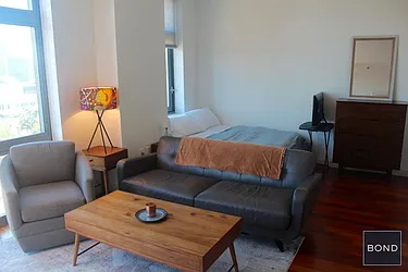 Rented by Bond New York