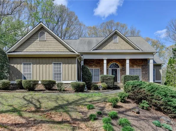 8780 Waterside Dr, Ball Ground, GA 30107