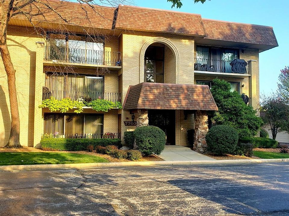 1st image of 7707 Sussex Creek Dr APT 1D