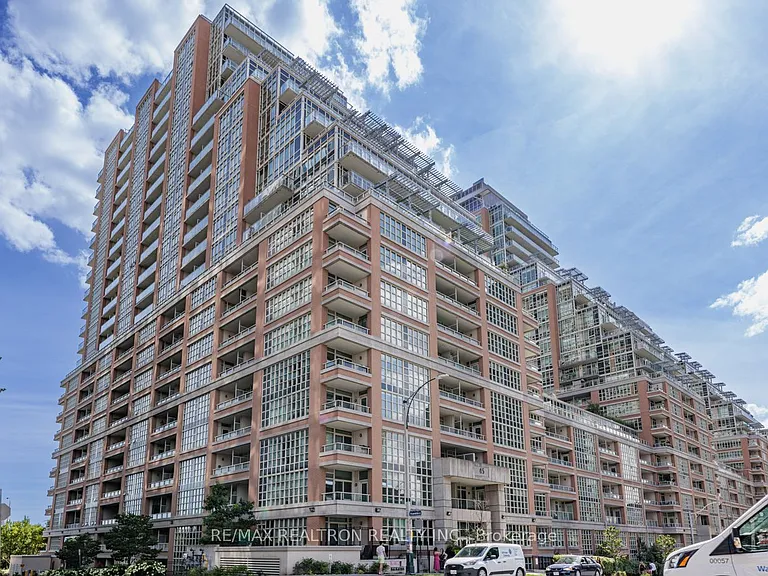 65 Liberty St #418 — Photo 1