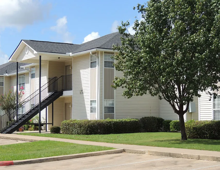 Fox Creek Apartments Shrevport — Photo 4