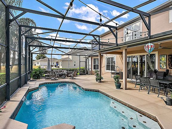 2nd image of 34127 Madiera Ln