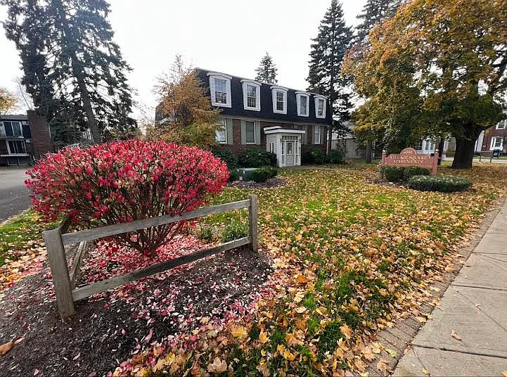 Elora Apartments — Photo 1