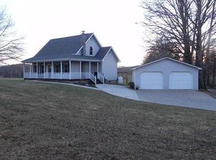 34 Persimmon Ln, Lily, KY 40740