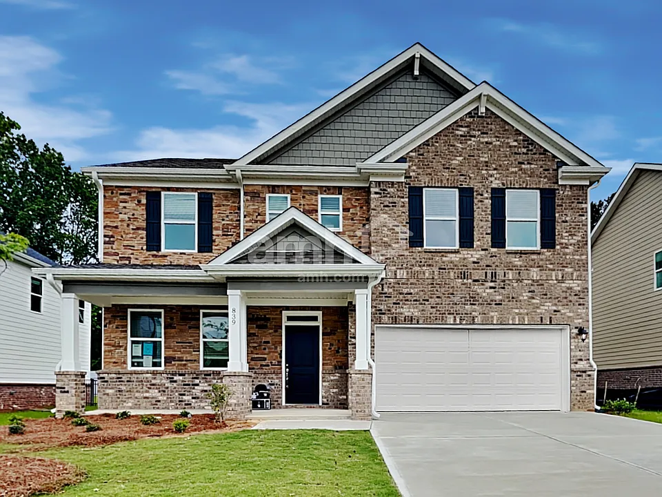 839 Carnaby Ln