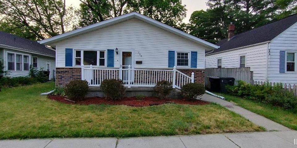 1st image of 738 S 26th St