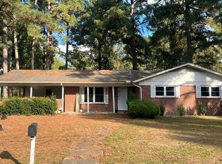 1301 S Edgewood St, Hope, AR 71801