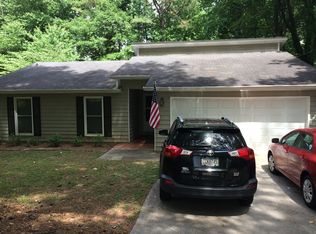 541 Dickens Rd, Lilburn, GA 30047