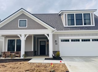 7056 Yosemite Dr, Zionsville, IN