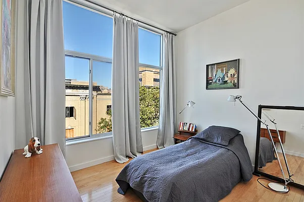 Sold by Corcoran | media 7