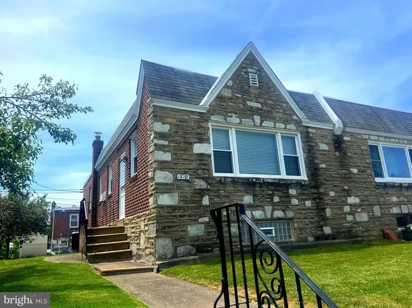 1618 Strahle St, Philadelphia, PA 19152