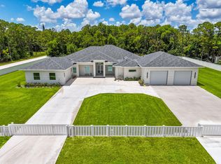 8425 Apache Blvd, Loxahatchee, FL 33470