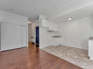 2131 West St #B, Oakland, CA 94612