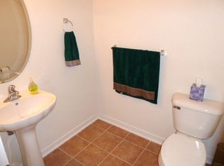 1241 Providence Knoll Dr, North Chesterfield, VA 23236