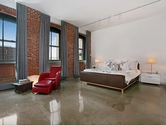 Sold by Corcoran | media 10