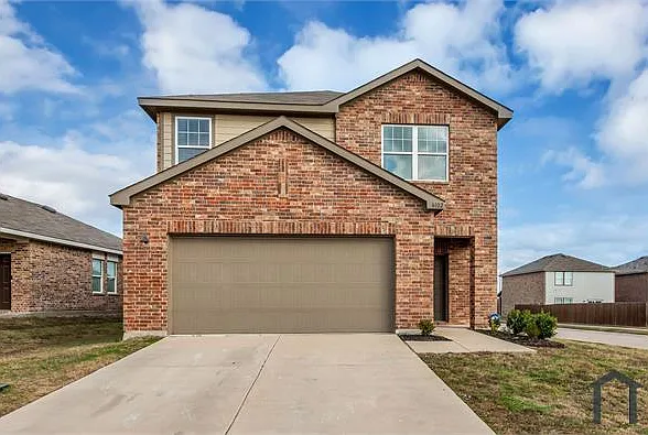 6102 Harrah Ln — Photo 2