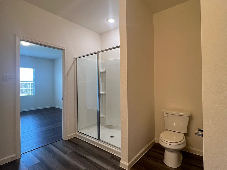 794 Yorkshire Dr — Photo 15