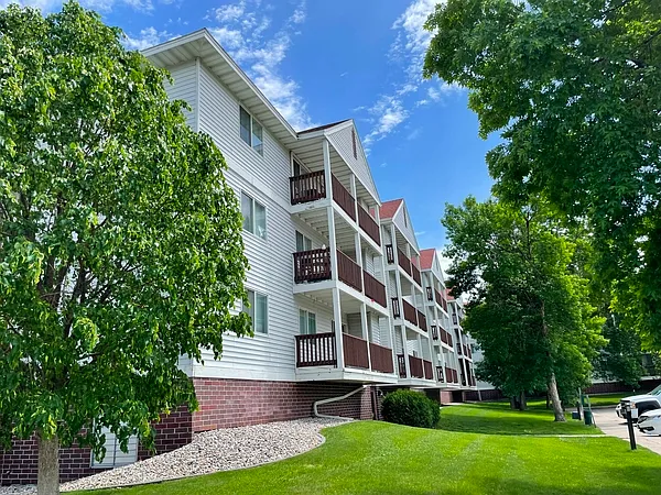 Kensington Place Apartments