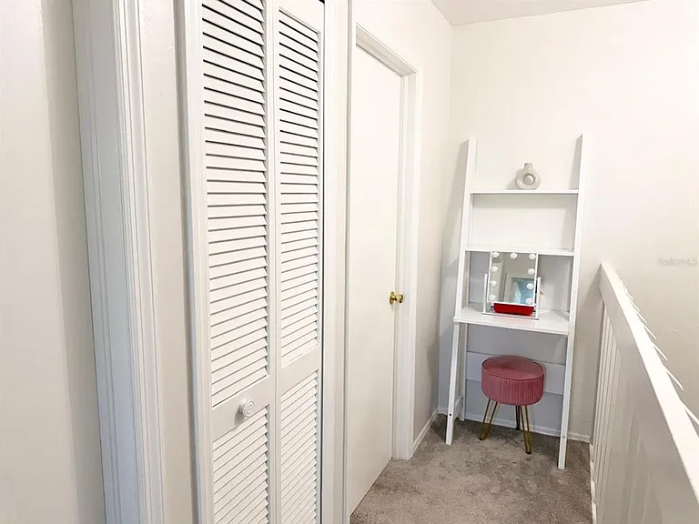 5027 SW 16th Pl #102 — Photo 17