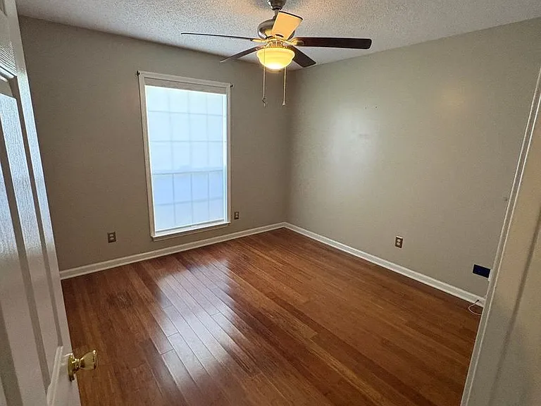 5575 Mary Ln — Photo 15