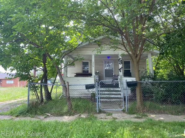 1826 Mabel Ave, Flint, MI 48506