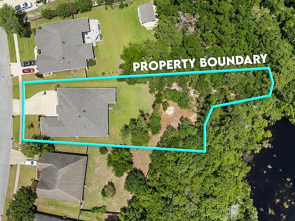 3rd image of 370 Mango Ln