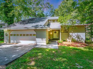 444 Liberty Blvd, Locust Grove, VA 22508