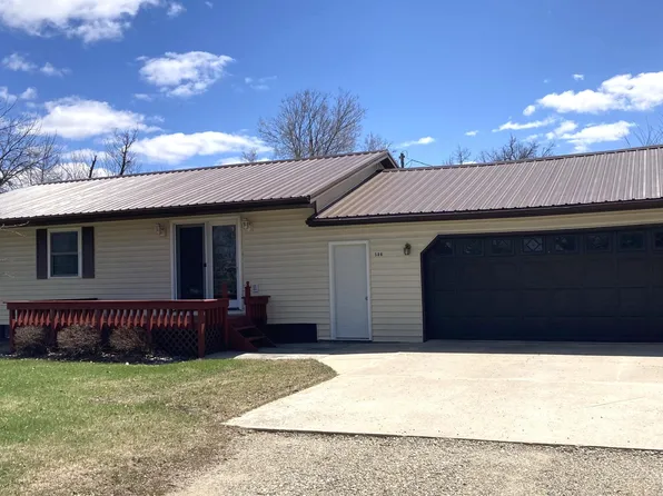 506 2nd St W, Clear Lake, SD 57226