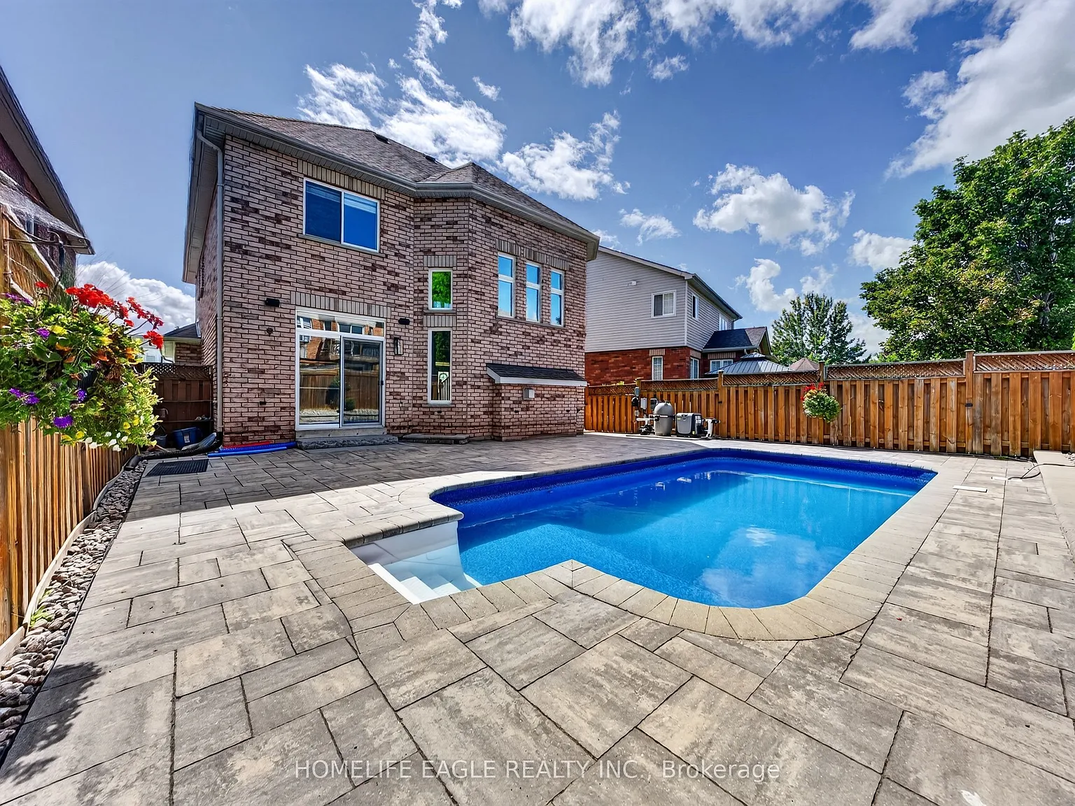 3 bed, $3,200 — Photo 3