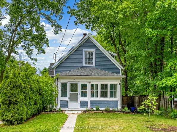 7 Albert St, Halton Hills, ON L7G 2A8