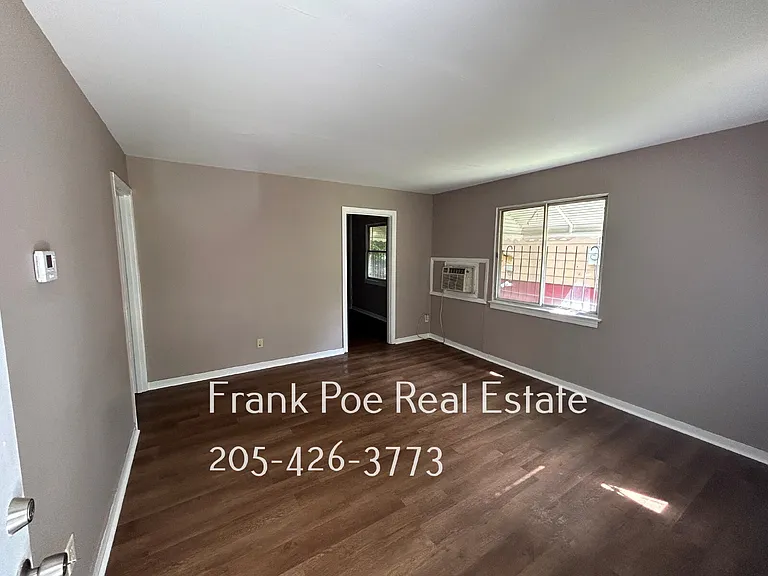 5405 Avenue J — Photo 5