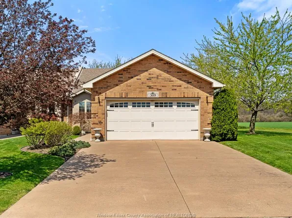 309 Golfview Dr, Amherstburg, ON N9V 0A1